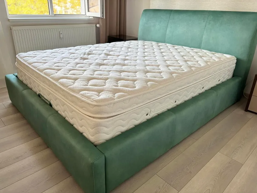 Retapițare paturi dormitor